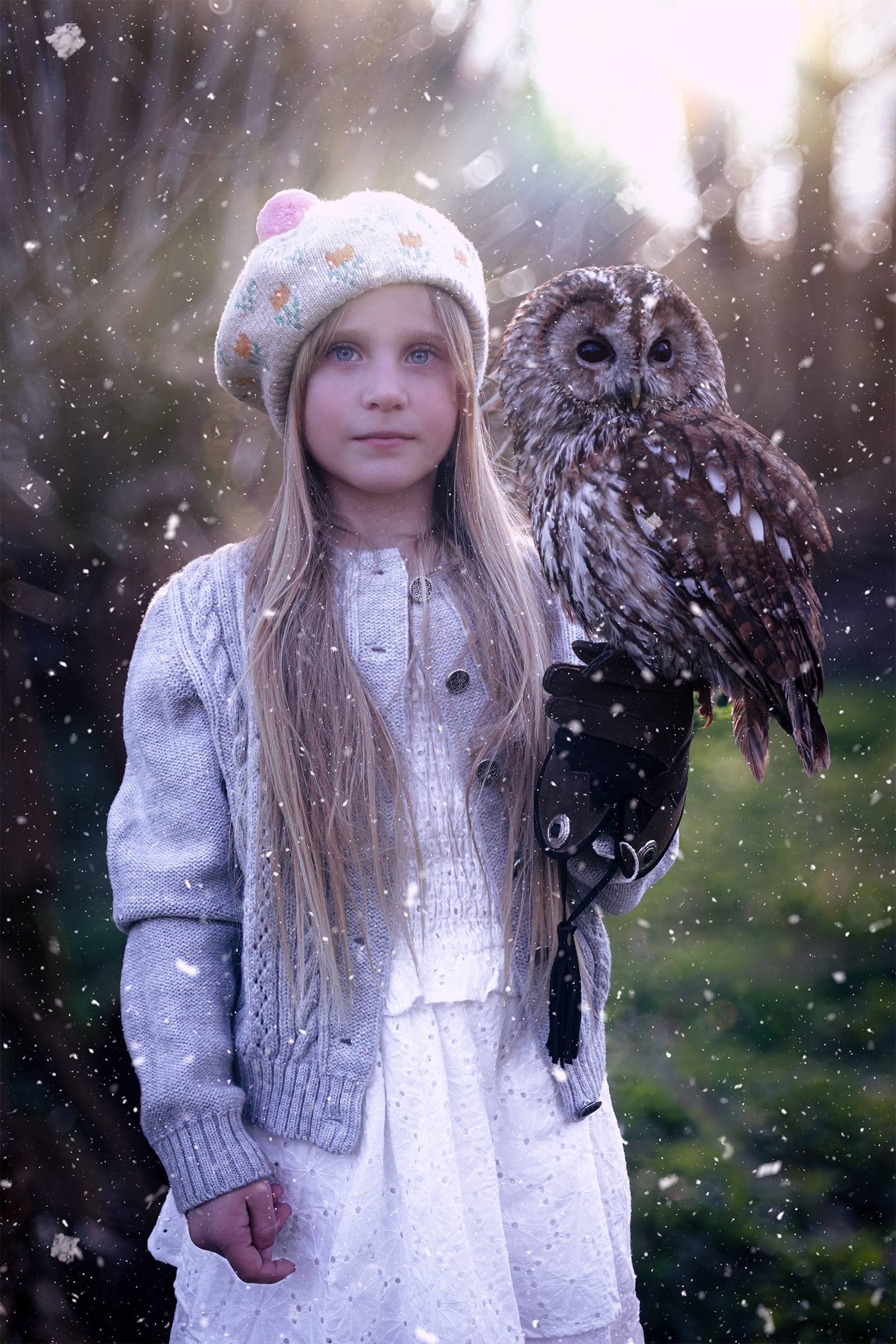 Kinderfoto von einem Mädchen mit Eule nahe Schwäbisch Hall